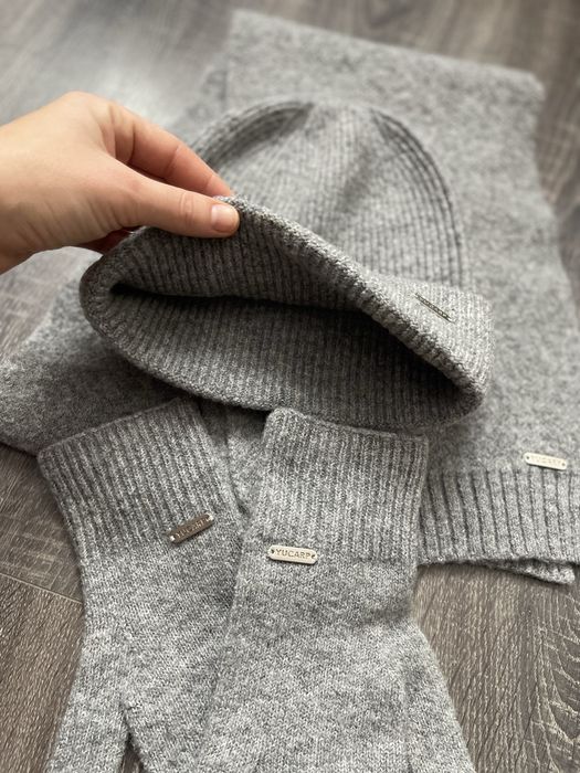 Стильний набір шапка,шарф,рукавиці