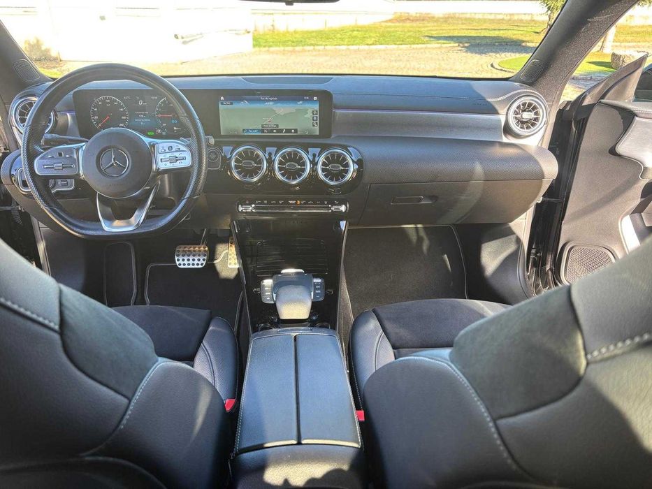 Mercedes-Benz CLA 250e AMG Line