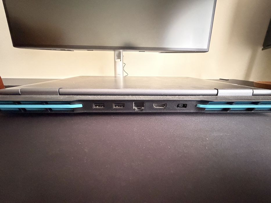 Lenovo LOQ 15APH8