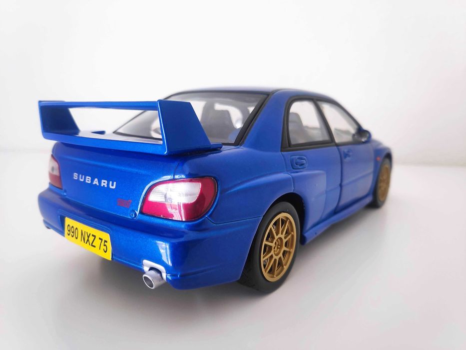 subaru impreza, escala 1:18