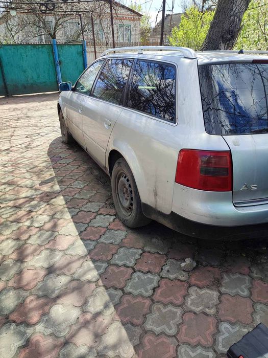 Продам автомобиль Audi а6 с5