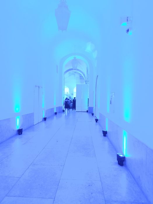 Aluguer de audiovisuais, som e luz para eventos e casamentos