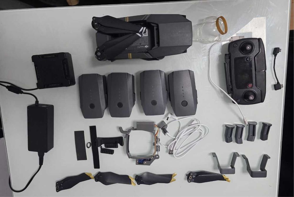 DJI MAVIC PRO fly more combo com extras