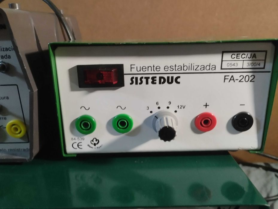 Fontes de alimentação reguláveis ACEITO OFERTAS