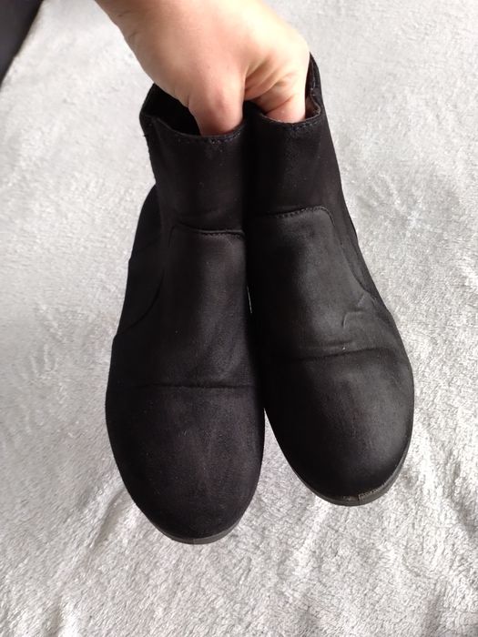 Botki czarne jesienno zimowe 38 ocieplane