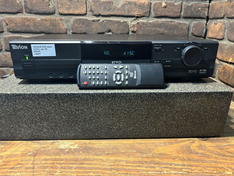 Odtwarzacz DVD Tevion DVD 2001 + PILOT