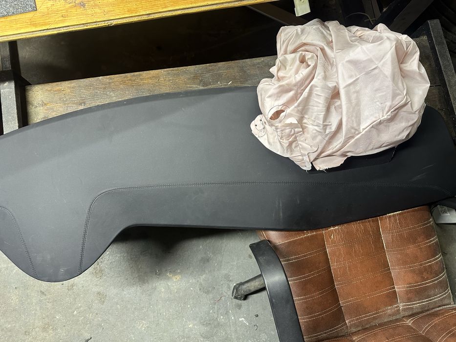 Tesla model x безпека