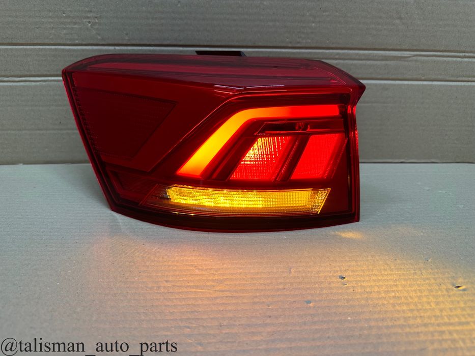 VW T-Roc фонарь фара стоп ліхтар задня оптика в наявності 2GA945095C