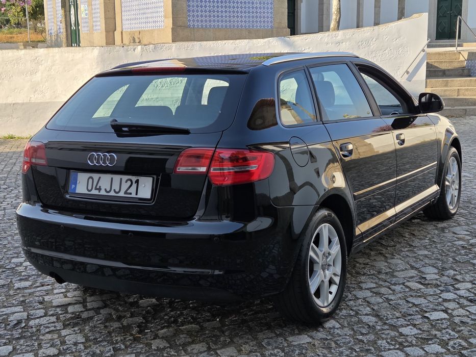 Audi A3 TDI, Sportback,  2010, Nacional — photo 2