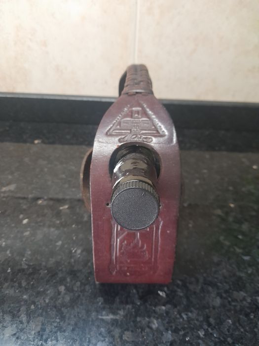 Suporte para garrafa antigo em couro