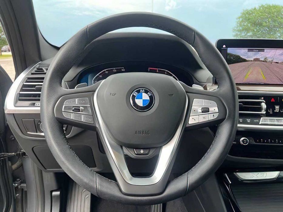 BMW X3      2023