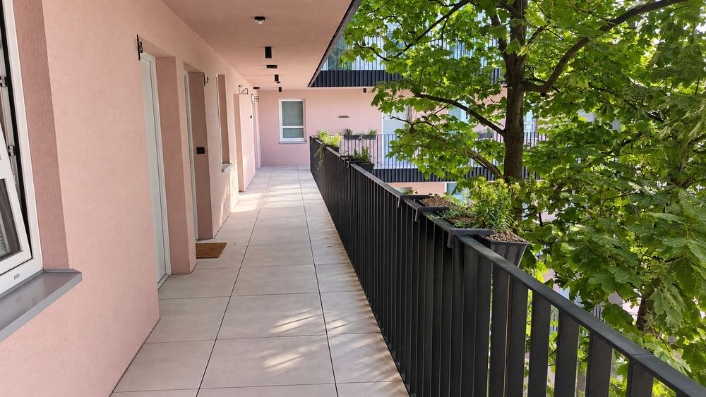 2 pokoje 46,3 m² | Śródmieście Centrum | 2 balkony | 5 min Dworzec Centralny | nowy budynek 2025