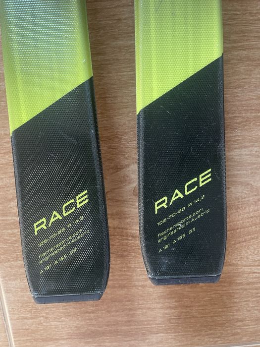 Fischer RC4 Race Jr 140