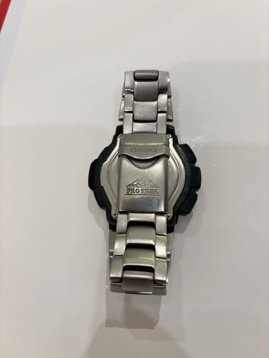 Sprzedam zegarek CASIO PRO TREK PRG -270D