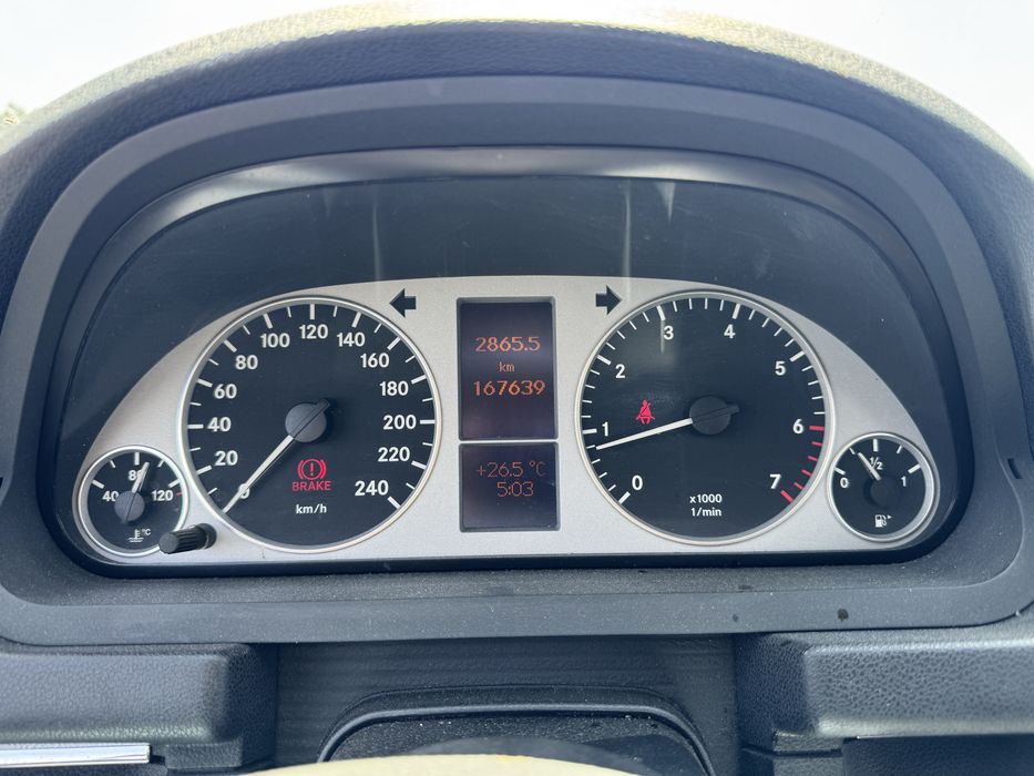Mercedes-Benz Classe B 150 — fotografia 10