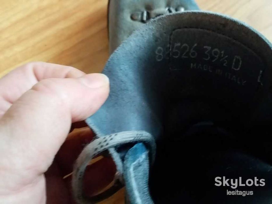 Тренінгові черевики 39.5 Італія