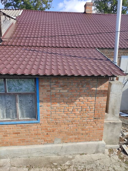 Продається квартирний будинок