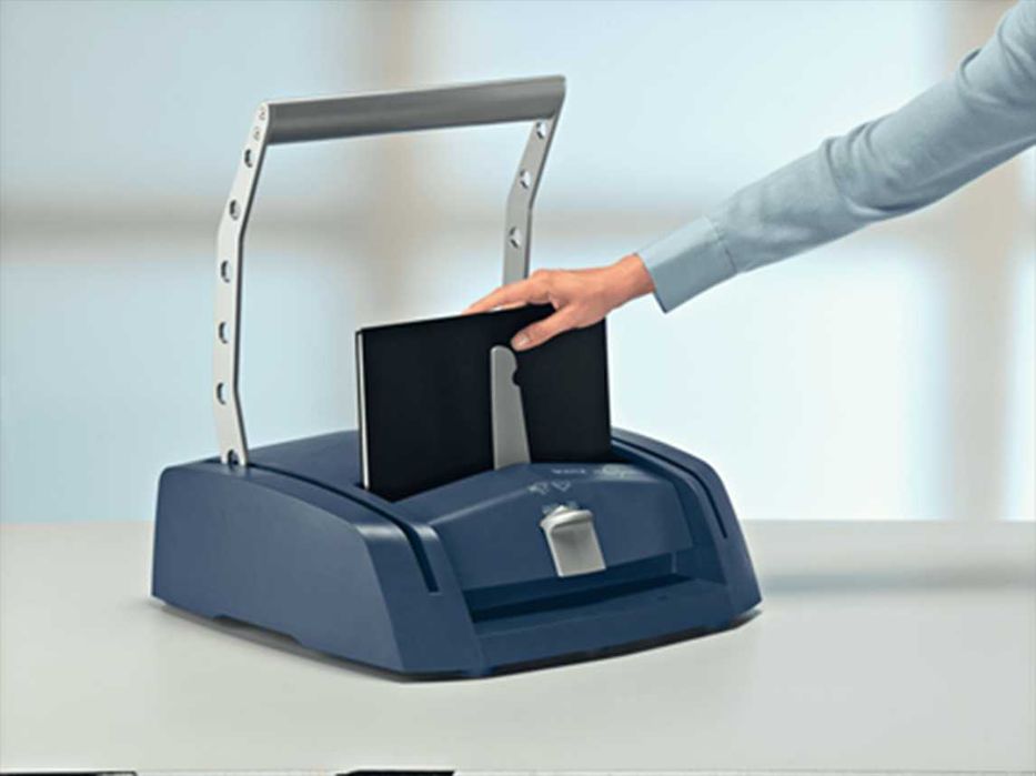 máquina de encadernar LEITZ