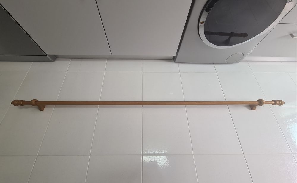 Varão em madeira 1,90m