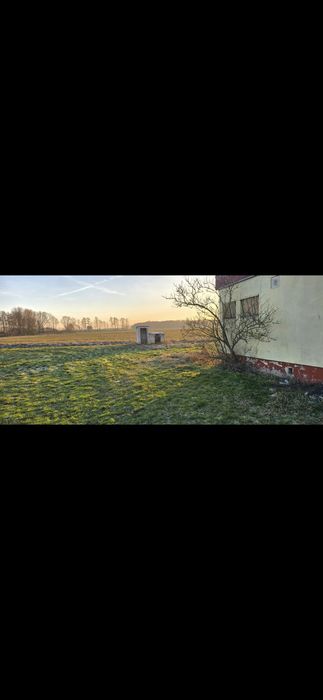 Działka z budynkiem usługowym