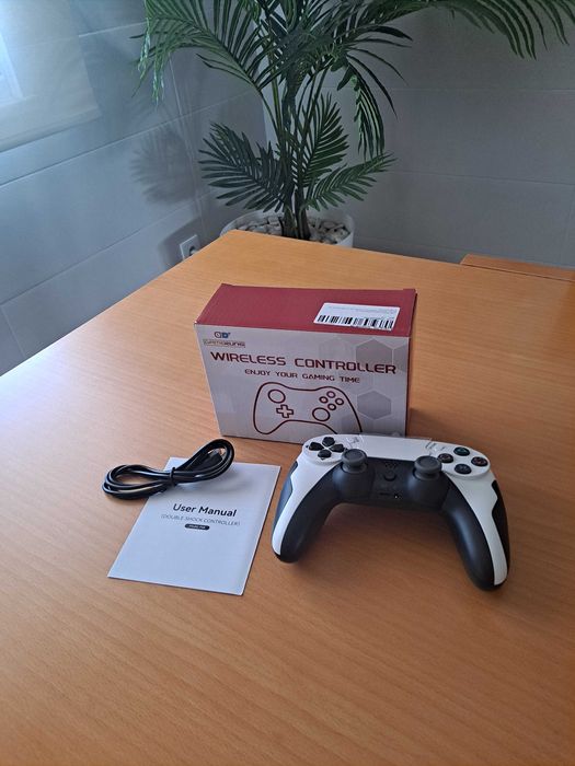 New Wireless PS4 Controllers64740000010115121