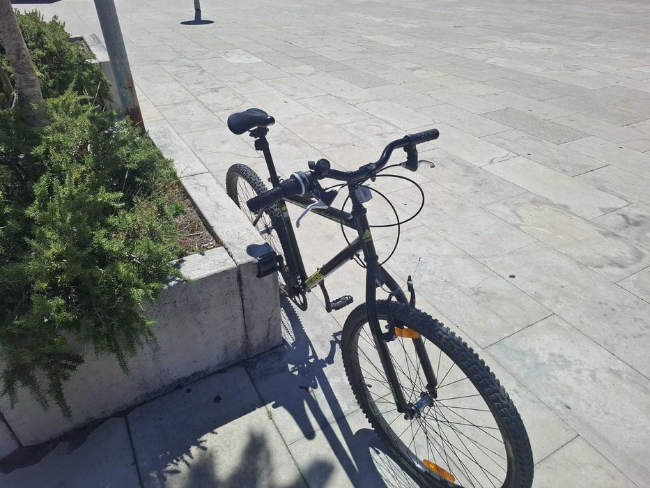Bicicleta semi nova