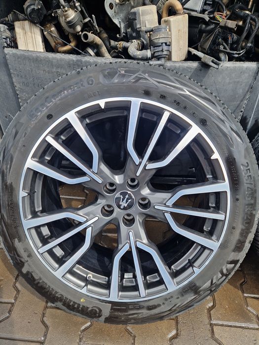 Oryginalne Koła Maserati Grecale 255/45R20 lato 22r. 6m.