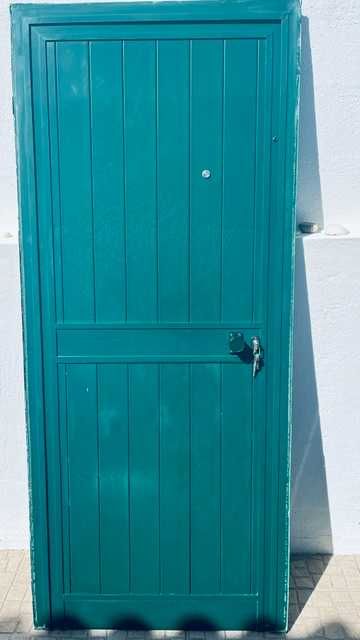 Portas em Alumínio Lacado