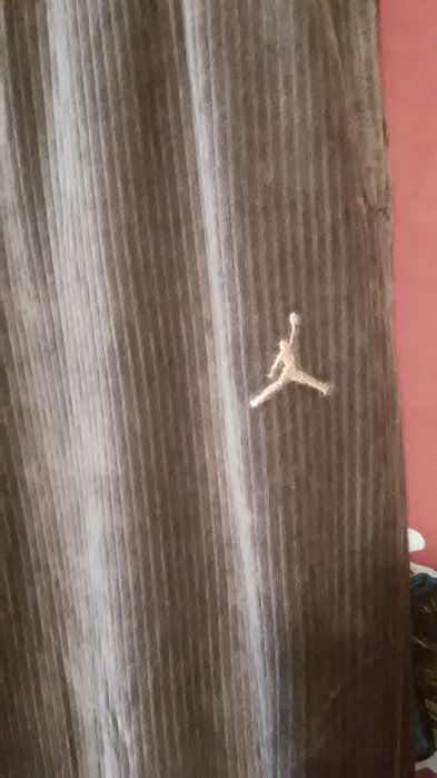 Super prezent Spodnie Jordan velurowe obniżka