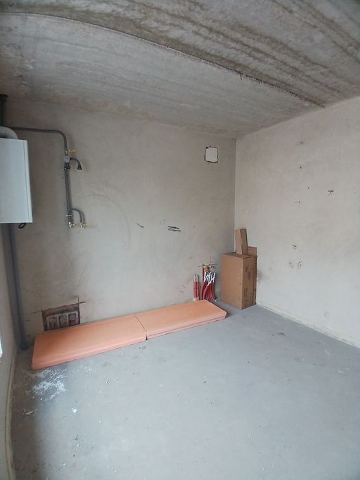 Продам 2к квартиру Івасюка Бк Вамбуд