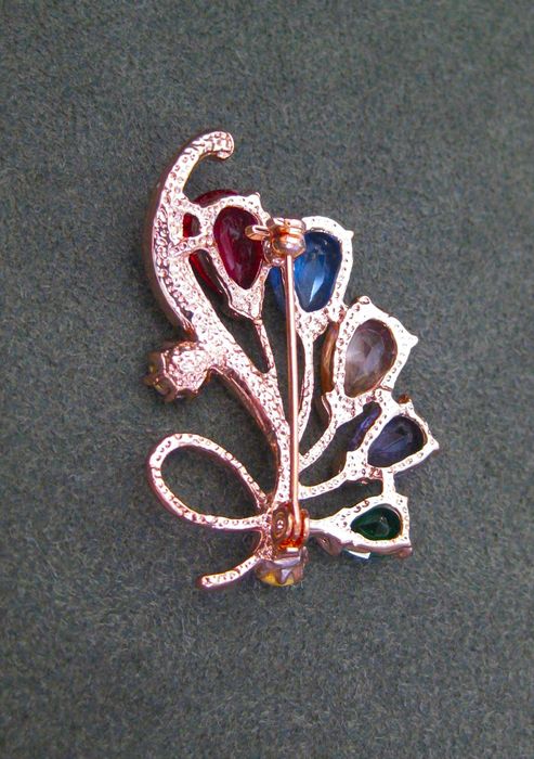 Alfinete / Broche / Pregadeira Ramo Colorido NOVO