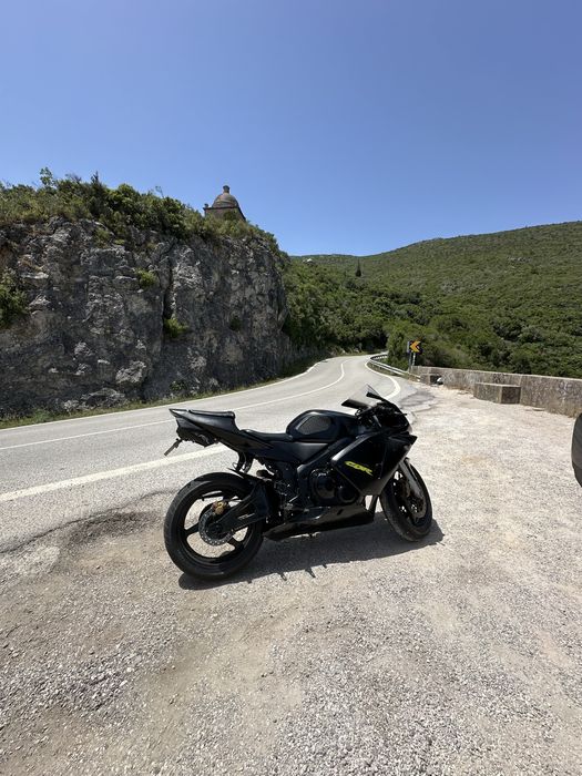 CBR 600 RR 2003 Estimada