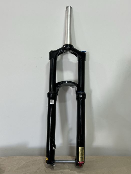 SR Suntour Zeron 35 150mm