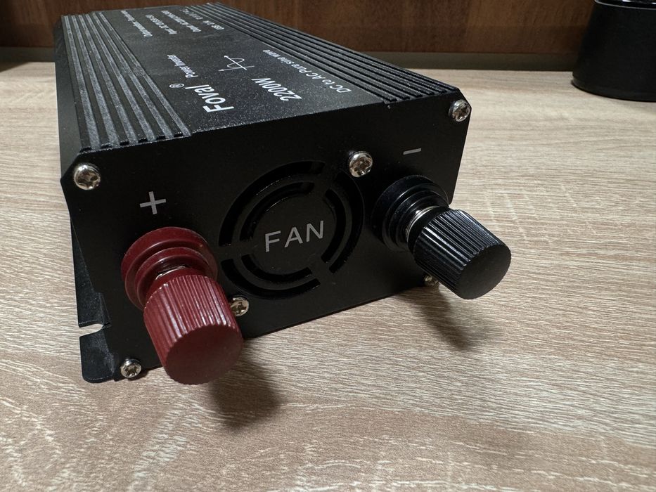 Інвертор Foval 2200W 12V-220V з чистою синусоїдою та USB