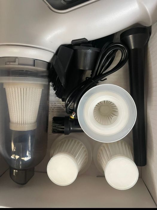 Портативний бездротовий акумуляторний Пилосос і пилозбірник