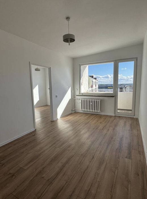 Mieszkanie 3 pokojowe, słoneczne z balkonem