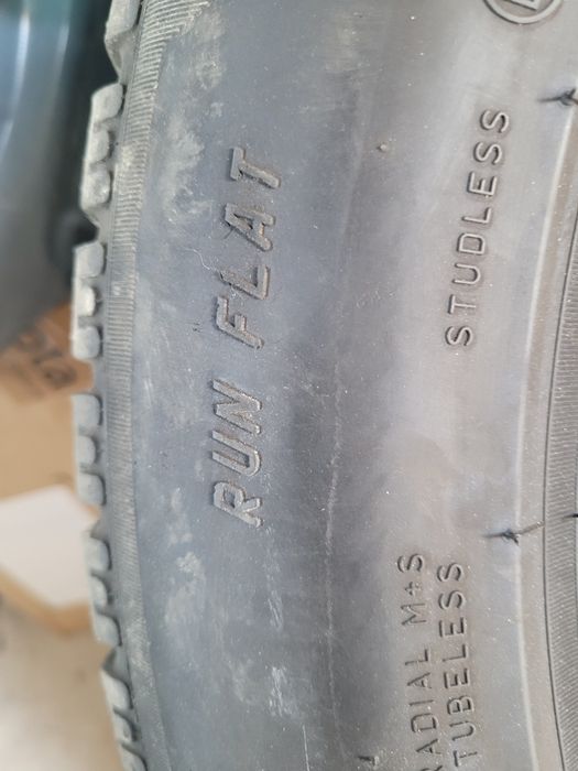 Pirelli Sottozero 225/60 r17 RunFlat x 4