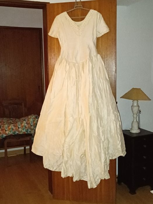 Vendo vestido de noiva lindo