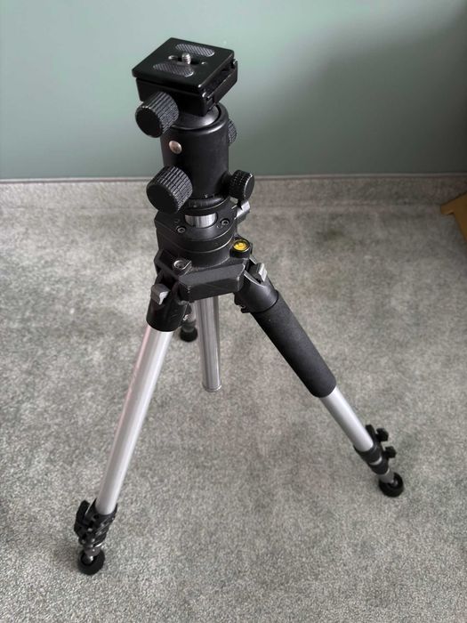 Statyw Walimex WAL-666 Semi-Pro-Tripod z głowicą Foton