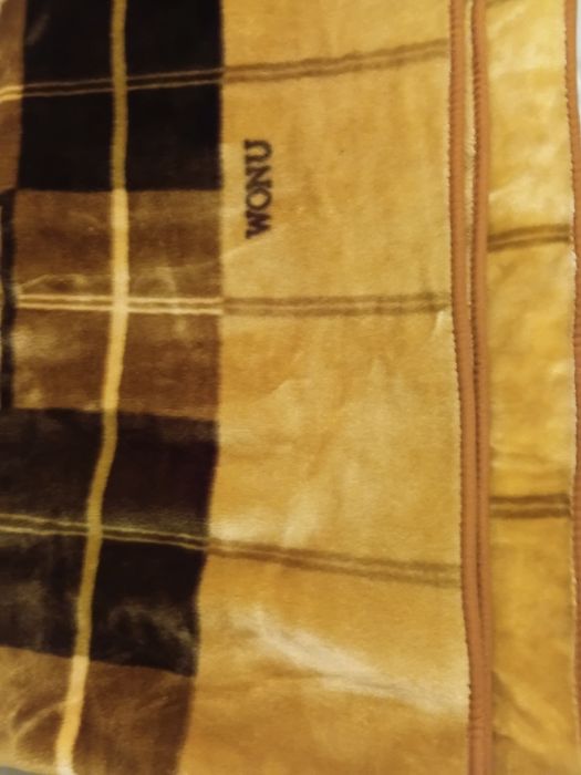 Продаю покрывало плед