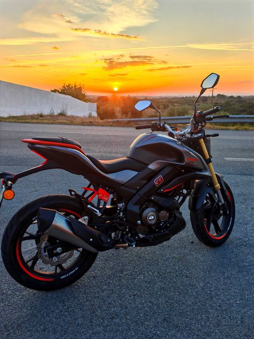 QJ SRK 125 como nova Garantia até 2031