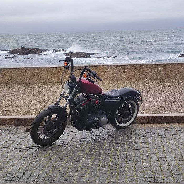 Harley Davidson Iron 883 (XL 883N) de 2017 disponível para venda.