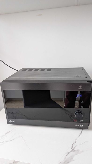 Forno Microondas LG Smart Inverter