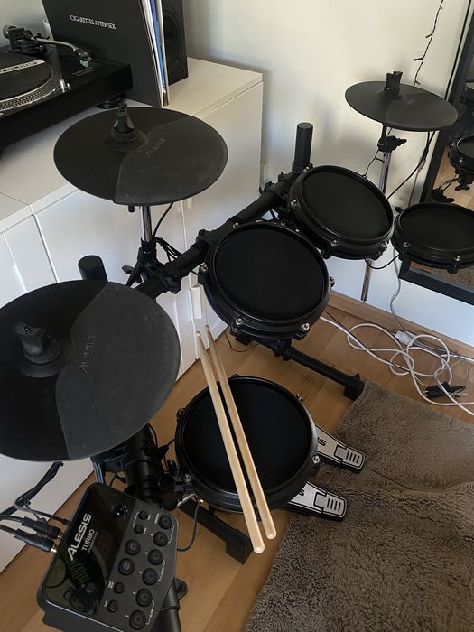 perkusja elektroniczna ALESIS TURBO MESH KIT