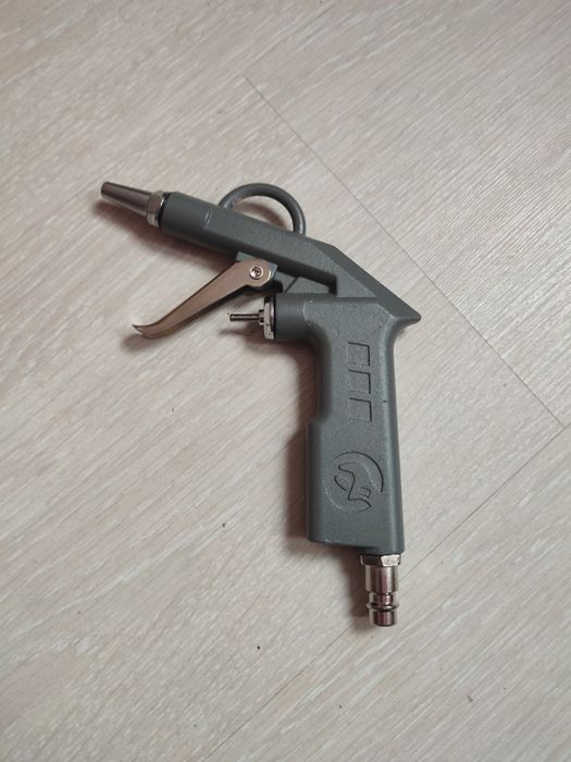 Набор покрасочный пневматический краскопульт  5 ед  INTERTOOL PT-1502