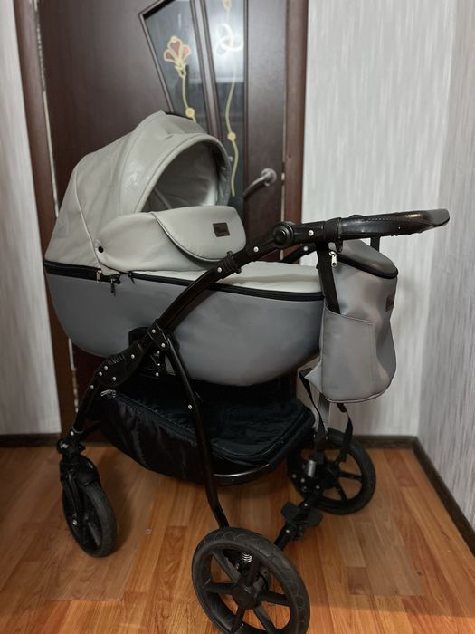 Дитяча коляска Victoria Gold Classic