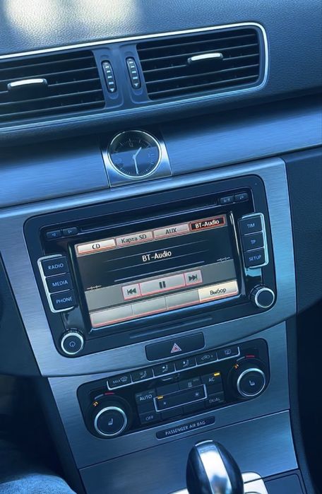 Магнітоли Columbus, Bolero, Swing для Skoda Octavia A5 A7 Passat B6 B7 B8