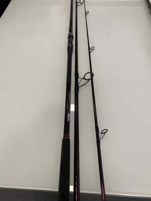 Vendo cana de pesca Daiwa Grandewave Bulle 393 AF,   50/100 Grs.