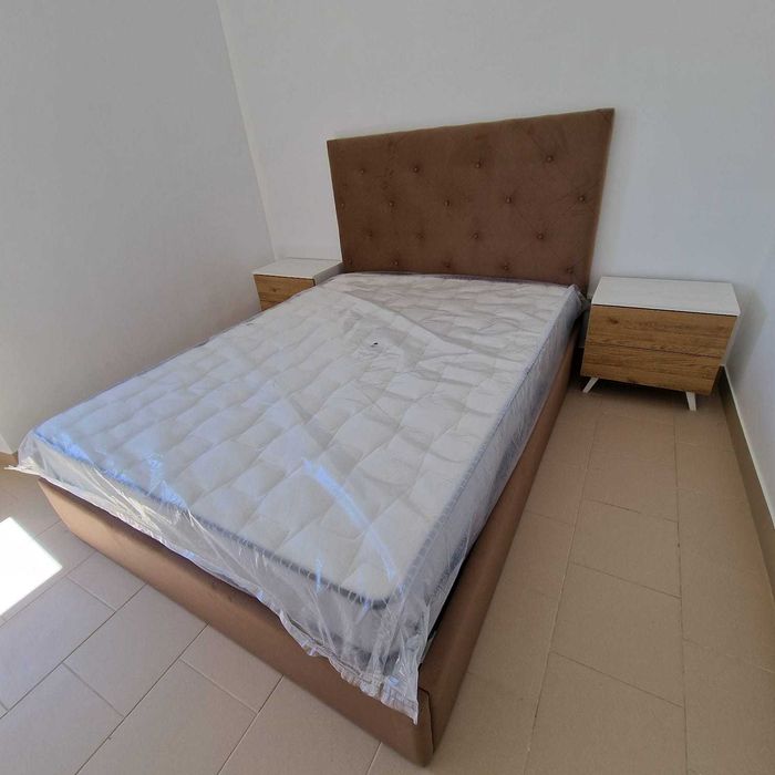 Camas de Casal Estofadas de Luxo 199€ Disp. em Várias Cores! 190x140m!