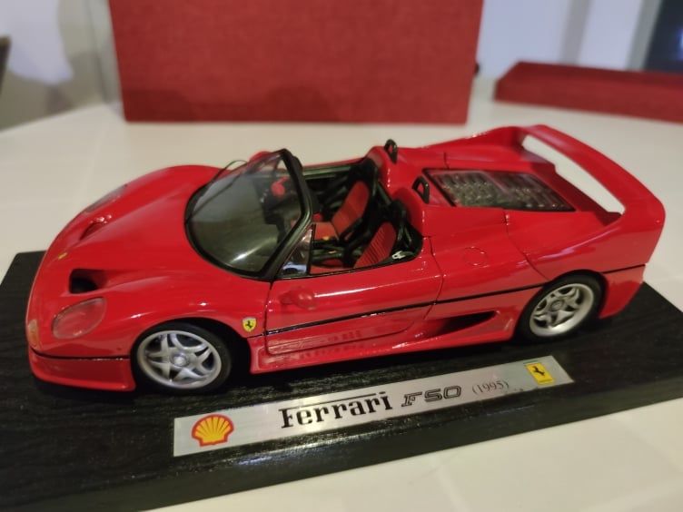 Carros e Mota de coleção